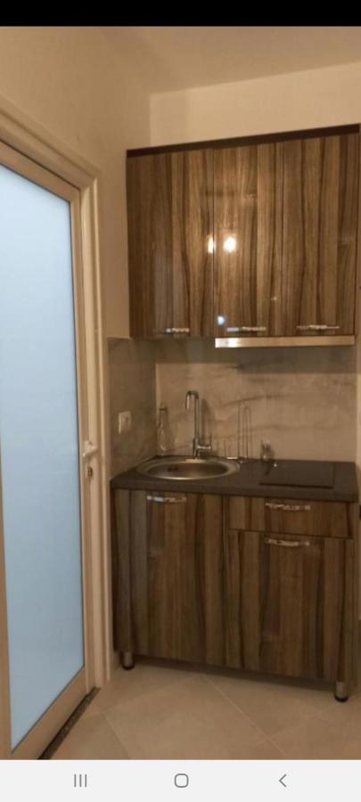 Arjan Dyli Guesthouse 사밀 외부 사진