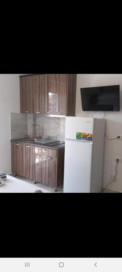 Arjan Dyli Guesthouse 사밀 외부 사진