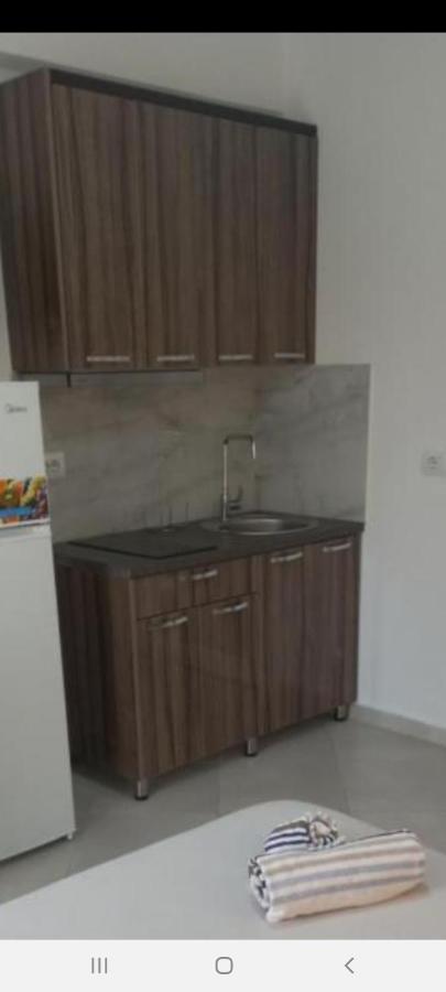Arjan Dyli Guesthouse 사밀 외부 사진
